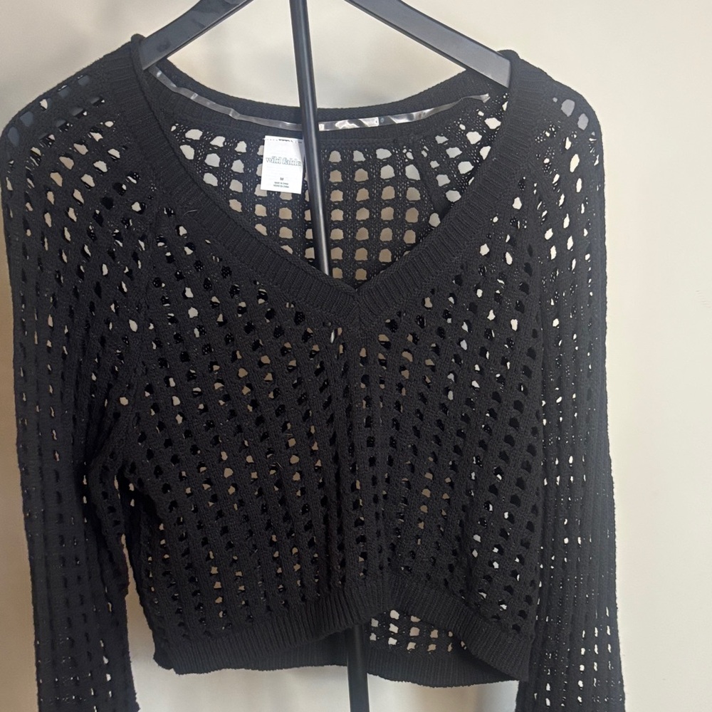 Wild Fable Black Knit Cropped Sweater Size Medium